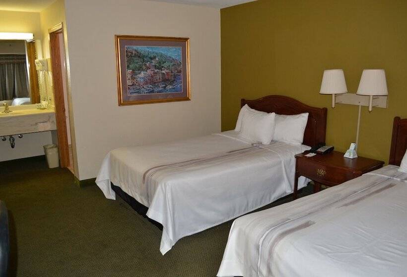 هتل Chicago Lake Shore