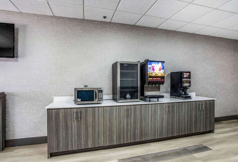 فندق Clarion Pointe Franklin   Nashville Area