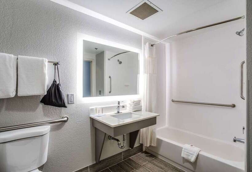 فندق Clarion Pointe Franklin   Nashville Area