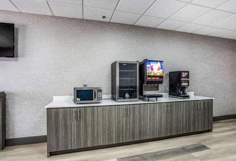 فندق Clarion Pointe Franklin   Nashville Area