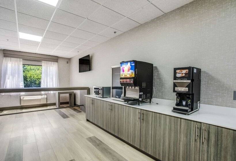 فندق Clarion Pointe Franklin   Nashville Area