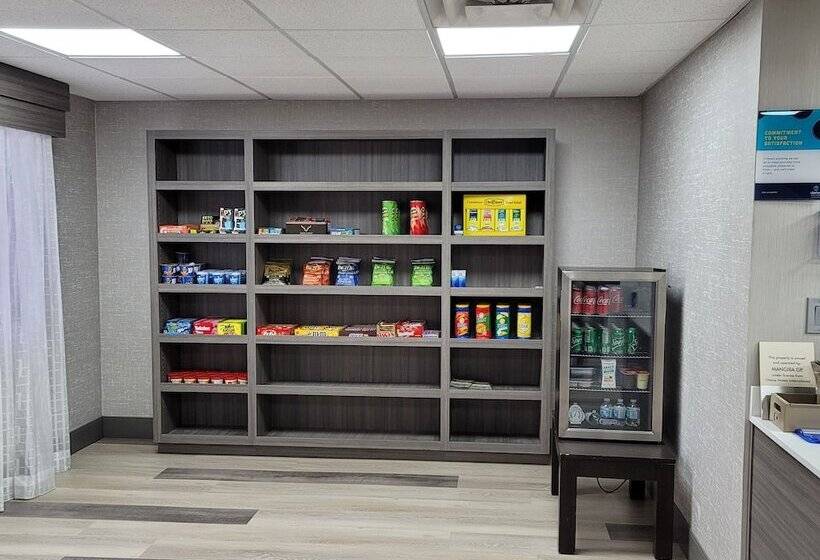 فندق Clarion Pointe Franklin   Nashville Area