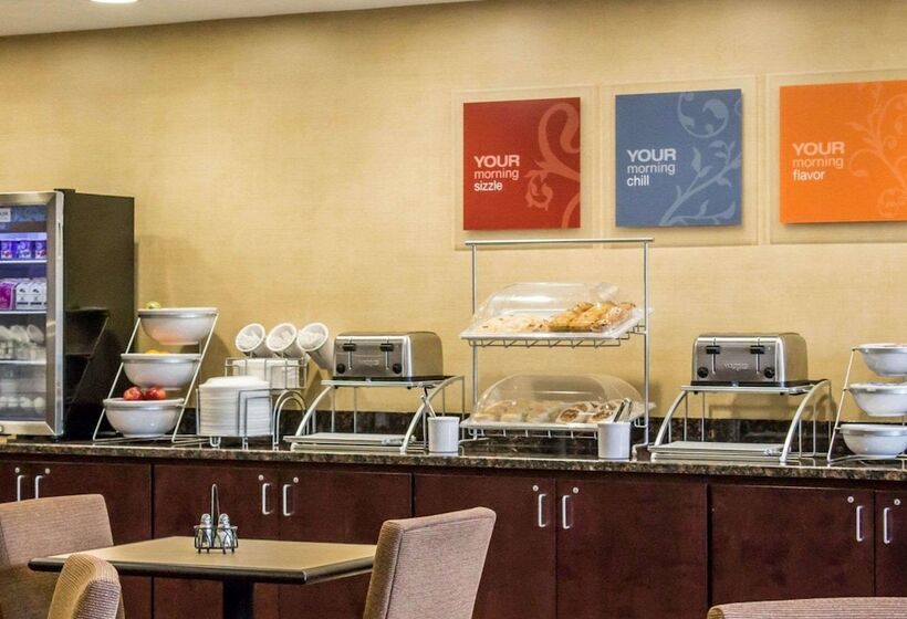 فندق Comfort Inn & Suites