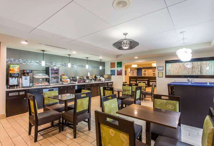 酒店 Comfort Inn & Suites Cookeville