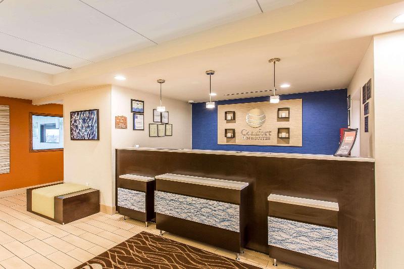 酒店 Comfort Inn & Suites Cookeville