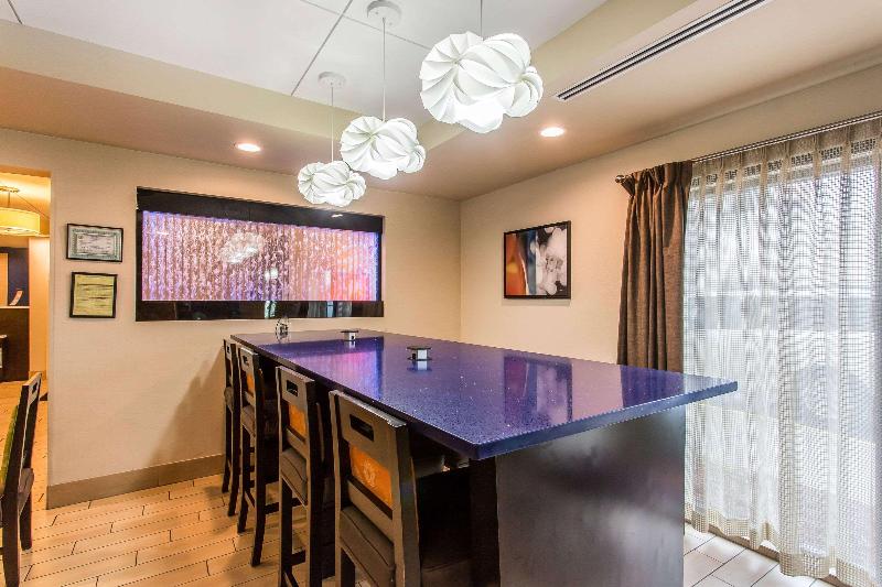 酒店 Comfort Inn & Suites Cookeville