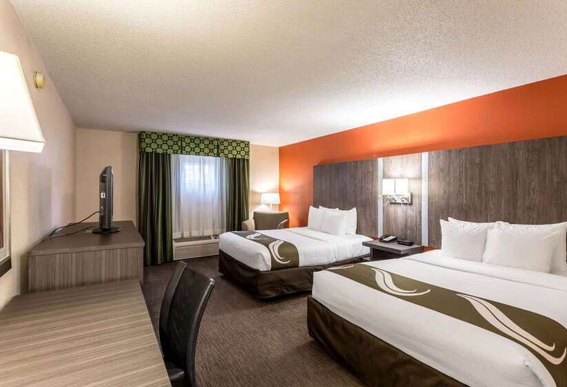 هتل Comfort Inn & Suites Nashville Downtown   Stadium