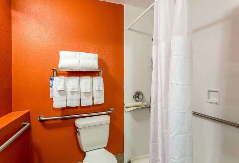 هتل Comfort Inn & Suites Nashville Downtown   Stadium