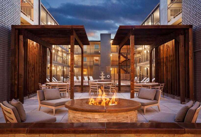 هتل Country Inn & Suites By Radisson, Metairie New Orleans , La