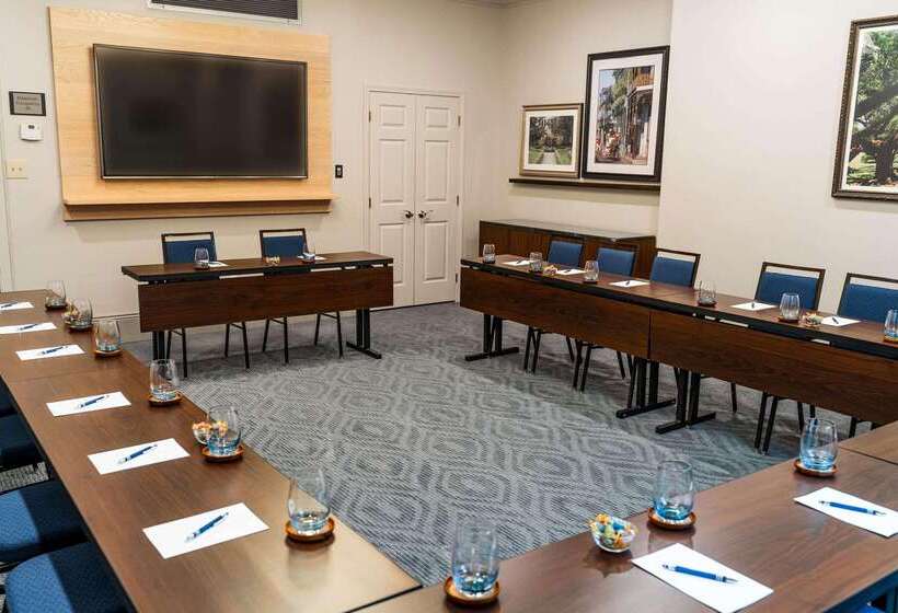 هتل Country Inn & Suites By Radisson, Metairie New Orleans , La