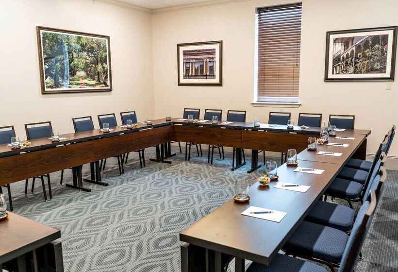 هتل Country Inn & Suites By Radisson, Metairie New Orleans , La