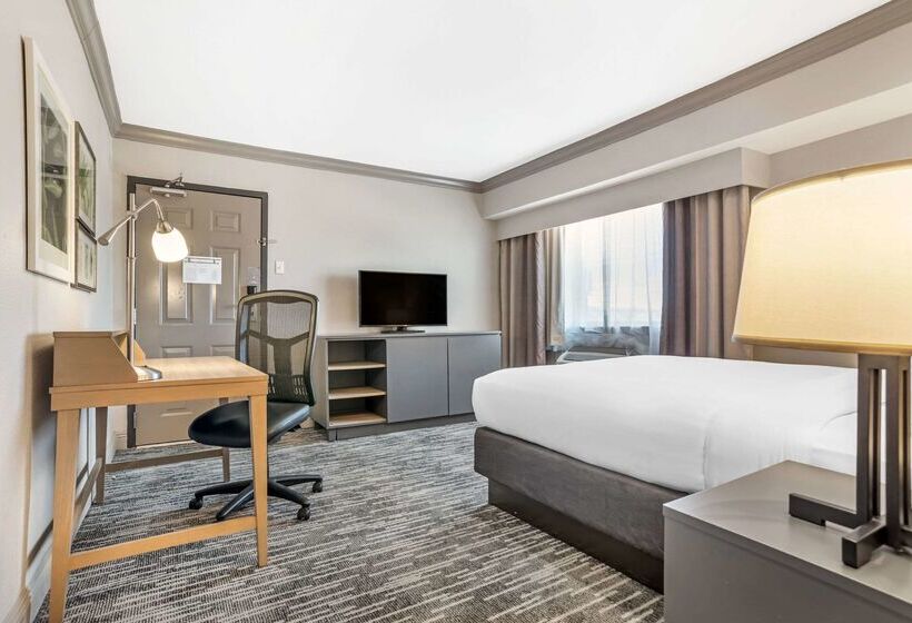 هتل Country Inn & Suites By Radisson, Metairie New Orleans , La