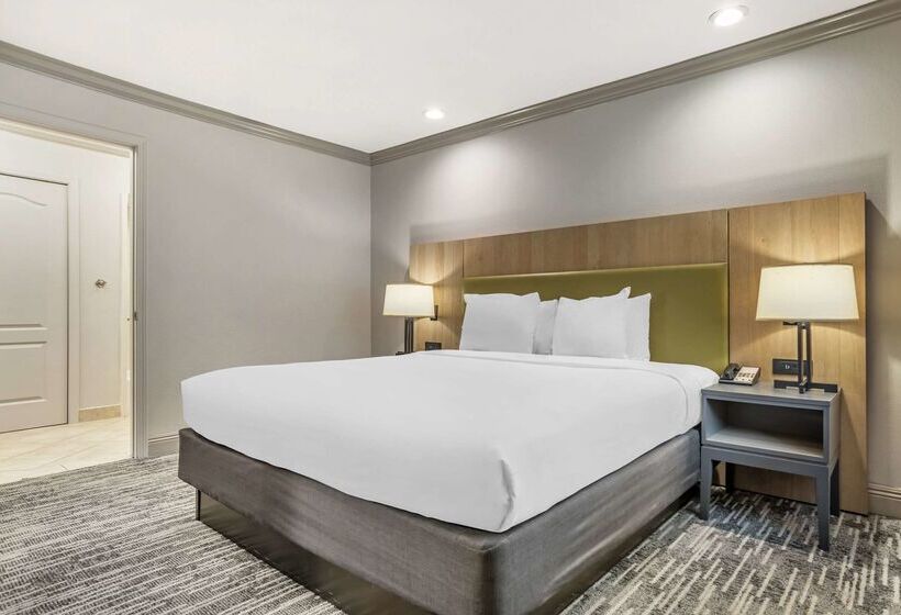 هتل Country Inn & Suites By Radisson, Metairie New Orleans , La