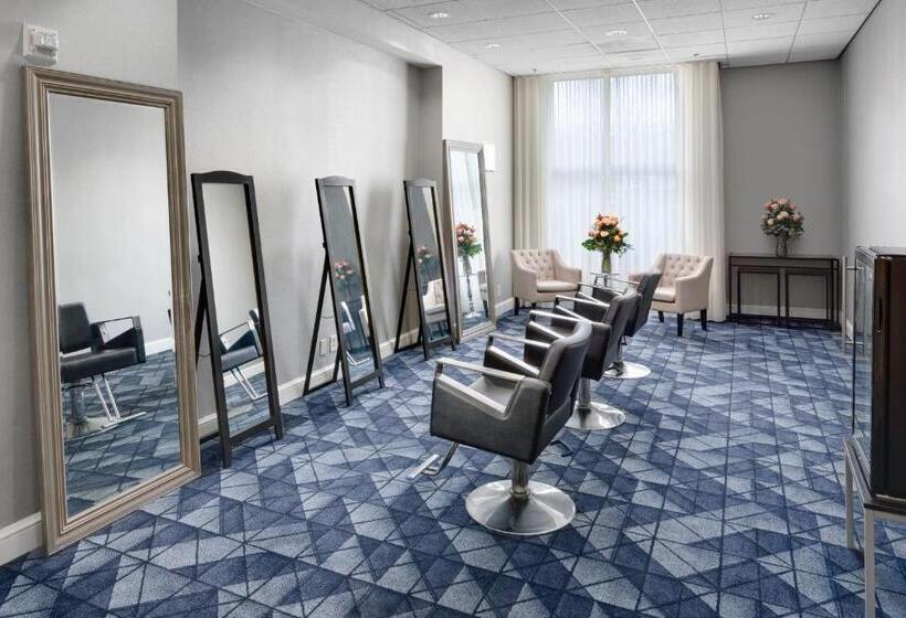 酒店 Courtyard Shelton