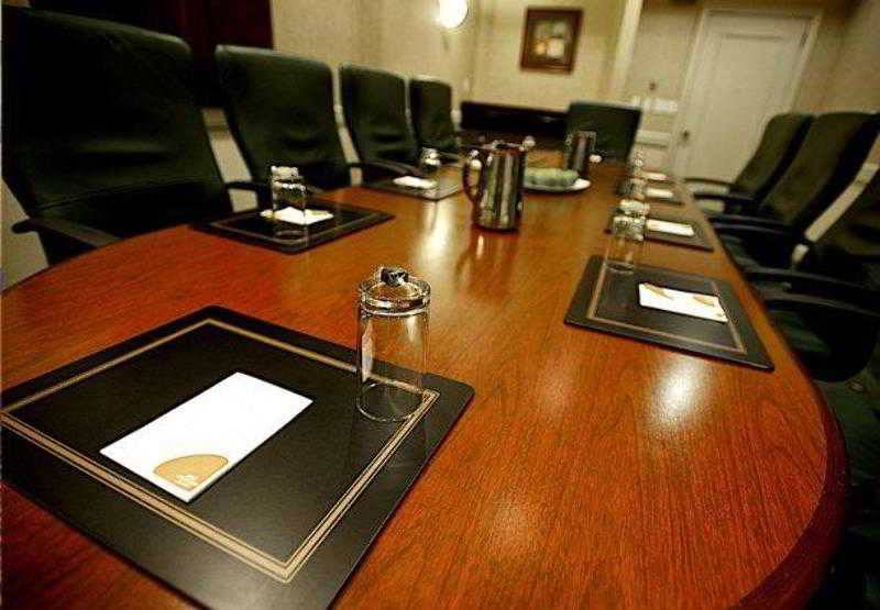 酒店 Courtyard Shelton