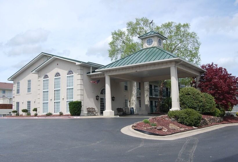 Отель Days Inn By Wyndham Branson/near The Strip