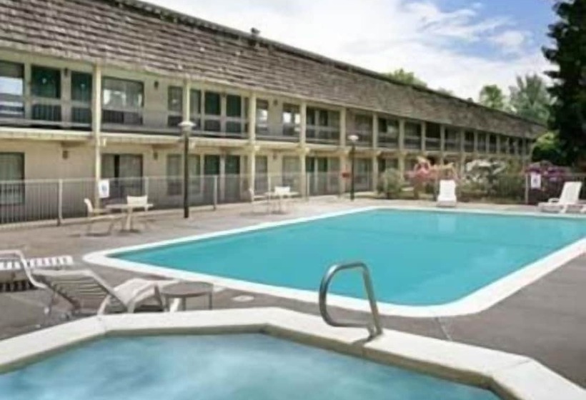 فندق Days Inn By Wyndham Klamath Falls