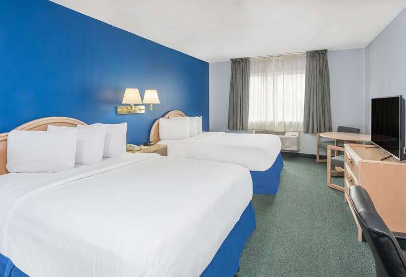 فندق Days Inn By Wyndham Osage Beach Lake Of The Ozarks