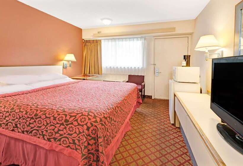 Отель Days Inn By Wyndham Overland Park/metcalf/convention Center