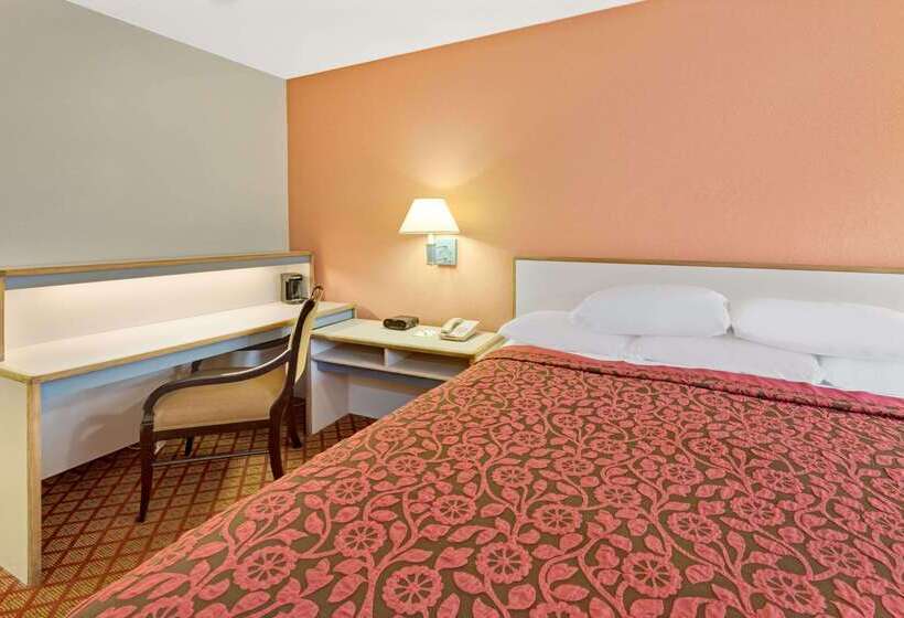 Отель Days Inn By Wyndham Overland Park/metcalf/convention Center