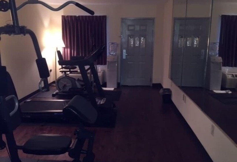 فندق Days Inn By Wyndham Royston