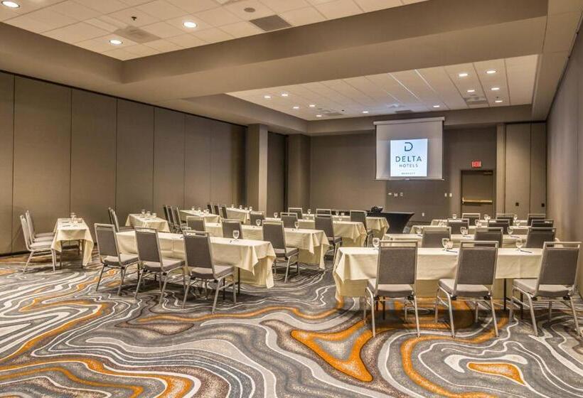 Delta Hotels By Marriott Fargo