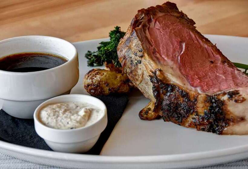 فندق Doubletree By Hilton Virginia Beach Oceanfront South