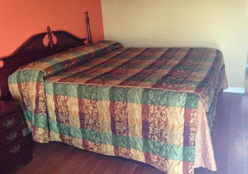 בית מלון כפרי Econo Lodge