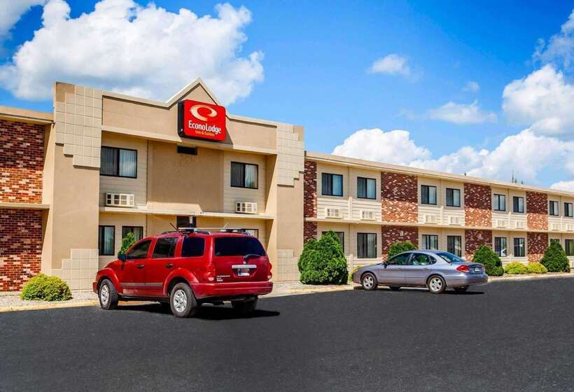 Отель Econo Lodge Inn & Suites