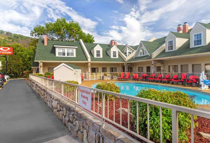 酒店 Econo Lodge Inn & Suites Gatlinburg At The Convention Center