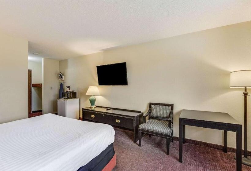 호텔 Econo Lodge Whitehall Near Michigan S Adventure