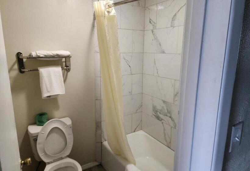 فندق Econo Lodge Wytheville I 77 & I 81