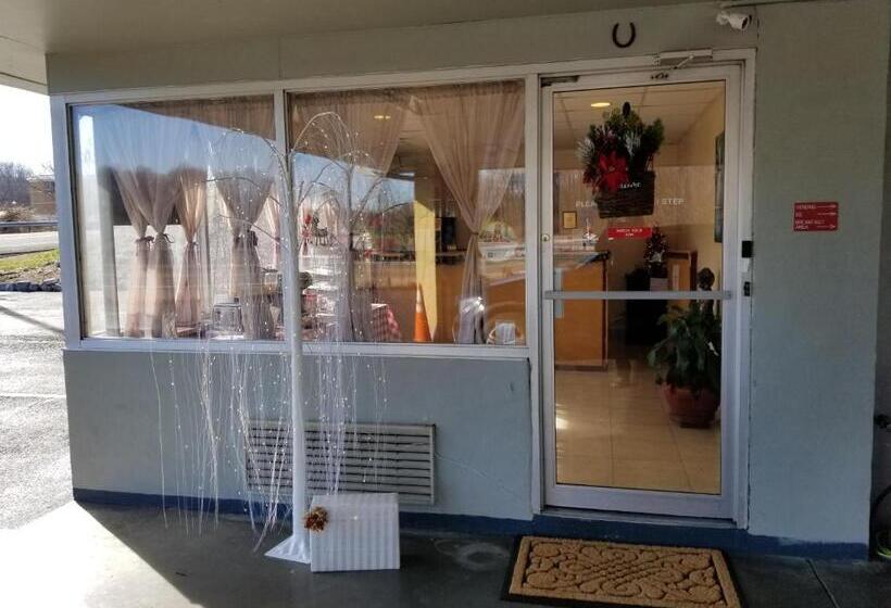 فندق Econo Lodge Wytheville I 77 & I 81