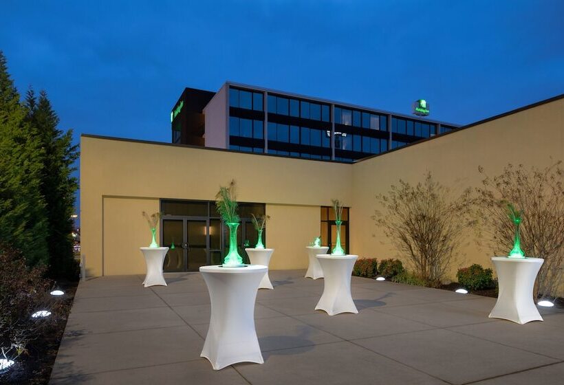 فندق Holiday Inn And Suites Charleston West, An Ihg