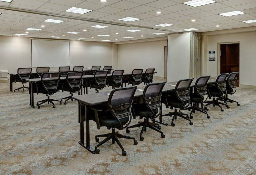 فندق Holiday Inn East Windsor, An Ihg