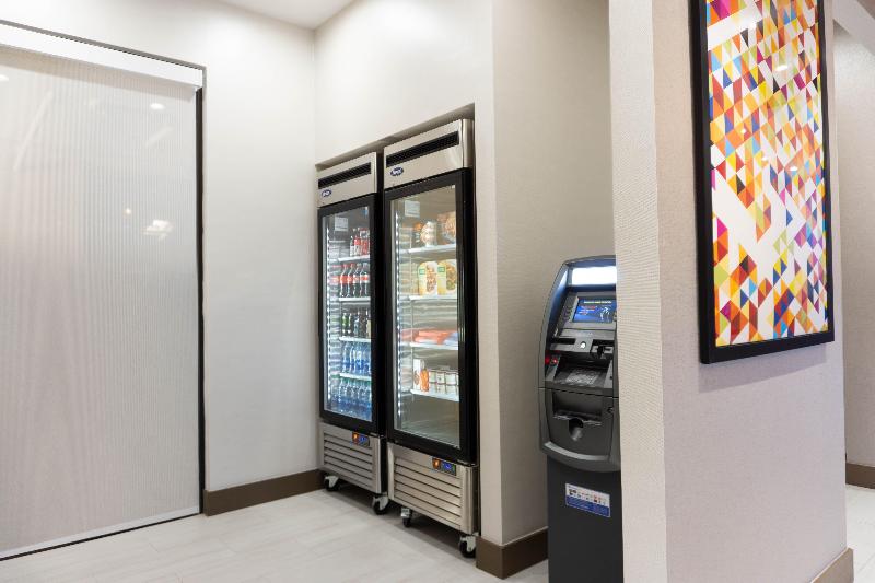 فندق Holiday Inn Express Los Angeles Downtown West By Ihg