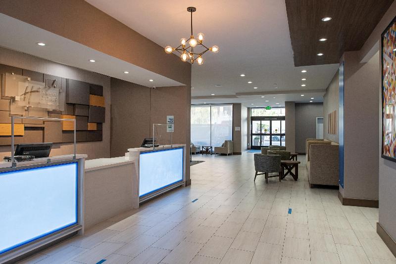 فندق Holiday Inn Express Los Angeles Downtown West By Ihg