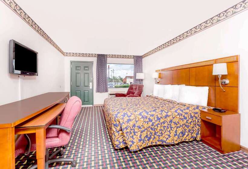 هتل Howard Johnson By Wyndham Perry Ga