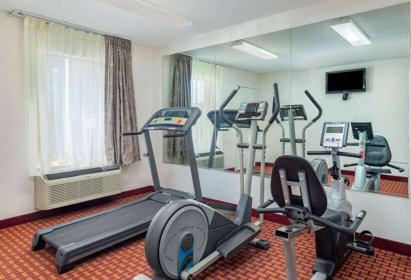 فندق Howard Johnson By Wyndham Rock Hill