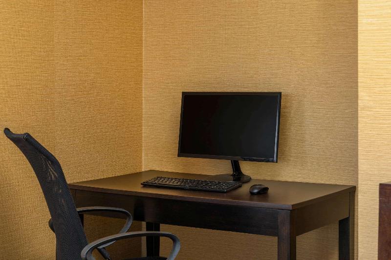 فندق Howard Johnson By Wyndham Rock Hill