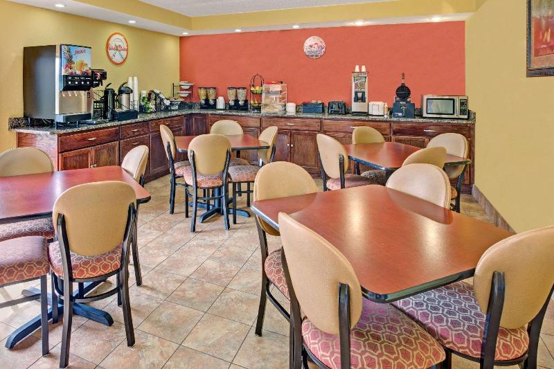 فندق Howard Johnson By Wyndham Rock Hill