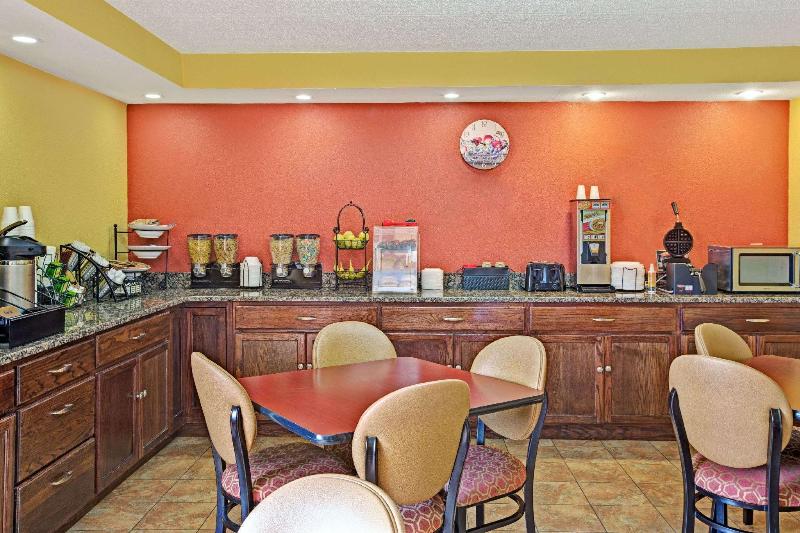 فندق Howard Johnson By Wyndham Rock Hill