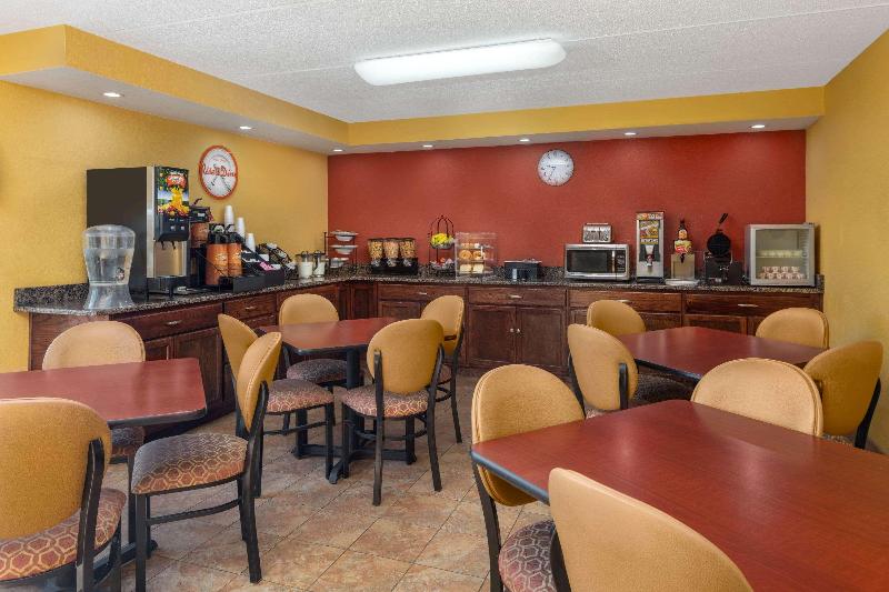 فندق Howard Johnson By Wyndham Rock Hill