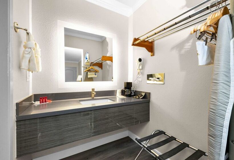 בית מלון כפרי Surestay By Best Western San Francisco Marina District