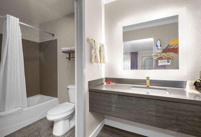 בית מלון כפרי Surestay By Best Western San Francisco Marina District