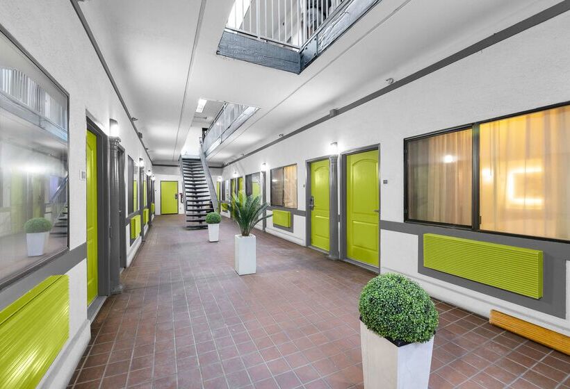 בית מלון כפרי Surestay By Best Western San Francisco Marina District