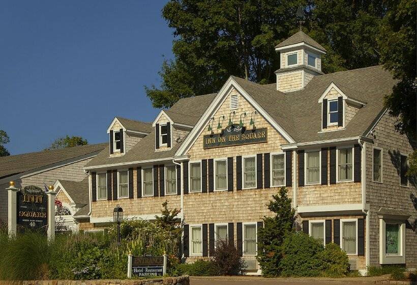 בית מלון כפרי Inn On The Square