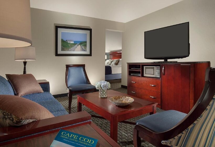 בית מלון כפרי Inn On The Square