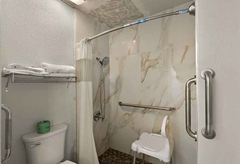 בית מלון כפרי Knights Inn   Belton/temple