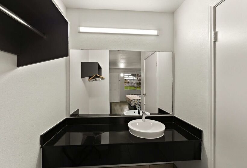 酒店 Knights Inn   Belton/temple